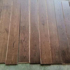 Economic Brushed Engineered Oak Wood Floor