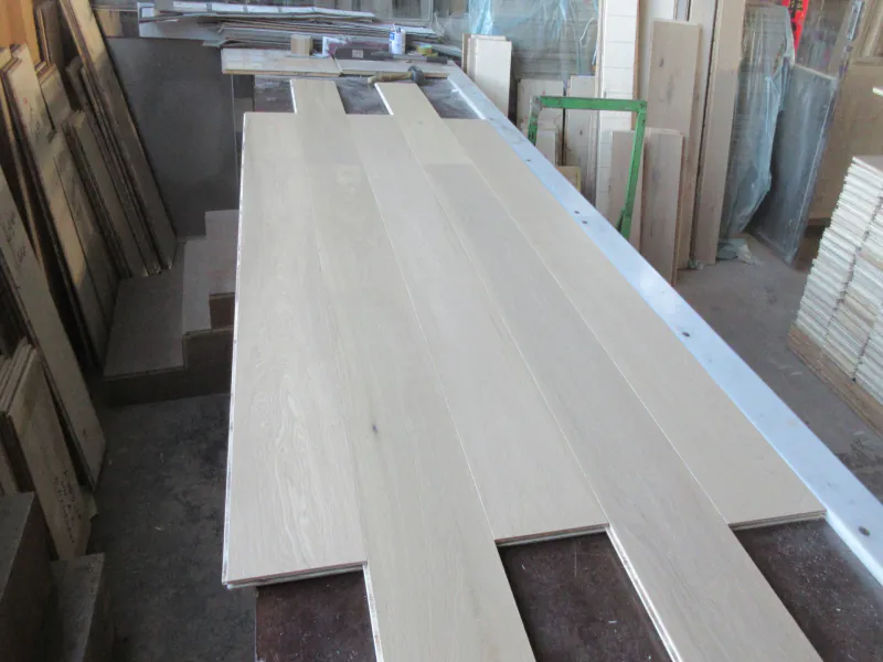 Select Grade White Oak Flooring - Invisible Lacquer - Image 2