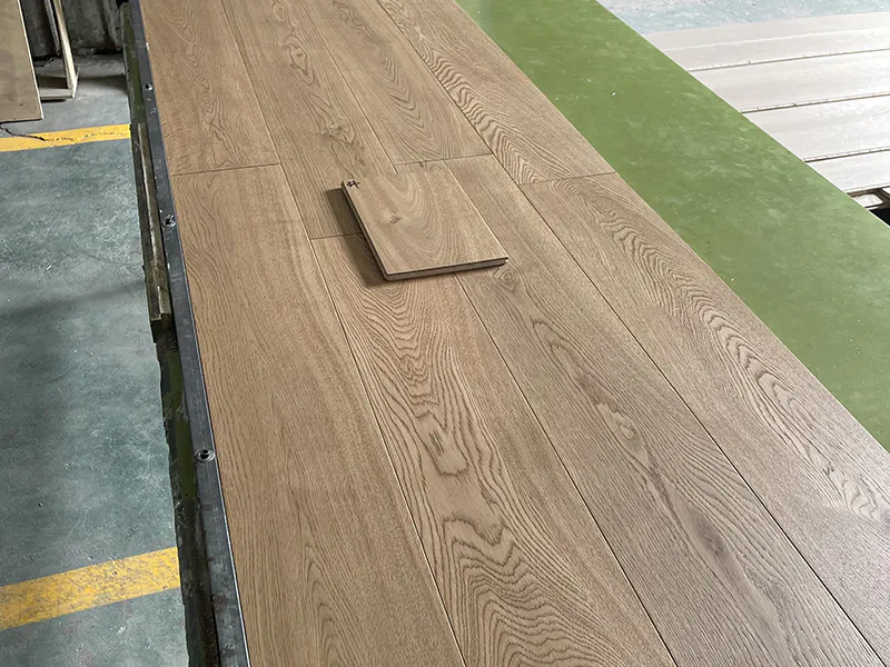 Select Grade White Oak Flooring - smoked Finish - Image 3