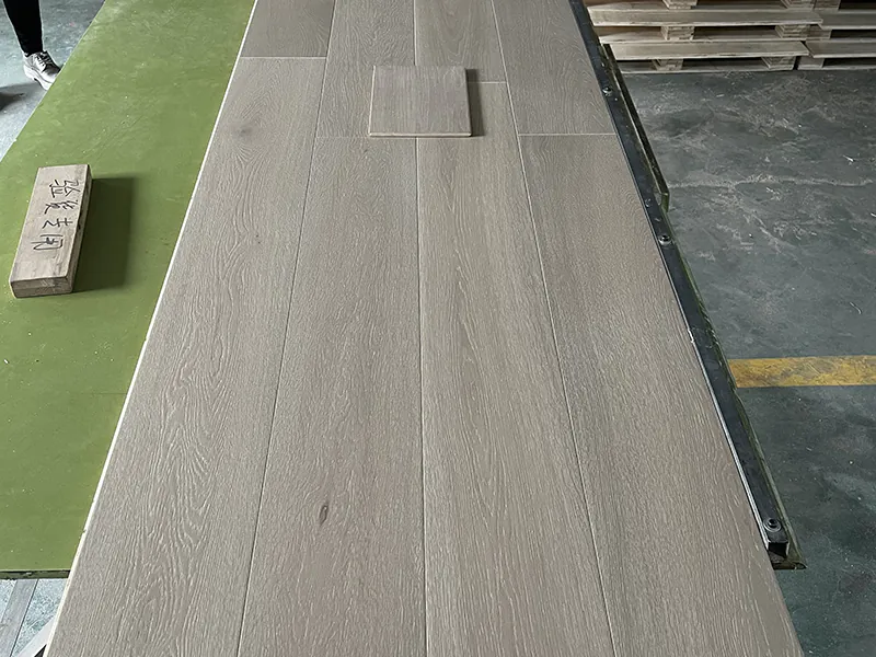 Select Grade White Oak Flooring - Light Grey UV Lacquer - Image 4