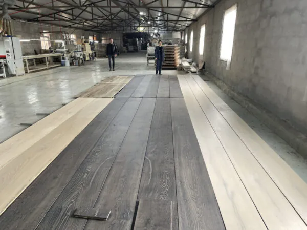 Mega Size Natural Grade European Oak Flooring | Premium Extra Large Planks