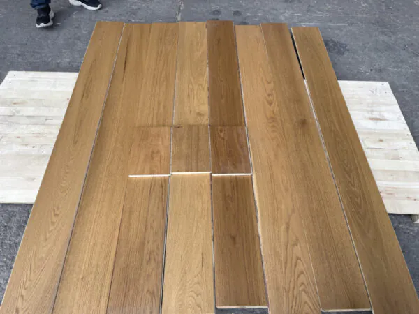 Prime Grade American Oak Flooring | Engineered Wood with European Look - Image 4