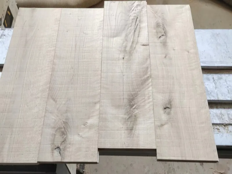 Unfinished Shrunk Face European Oak Flooring | Natural Grade Engineered Wood - Image 2