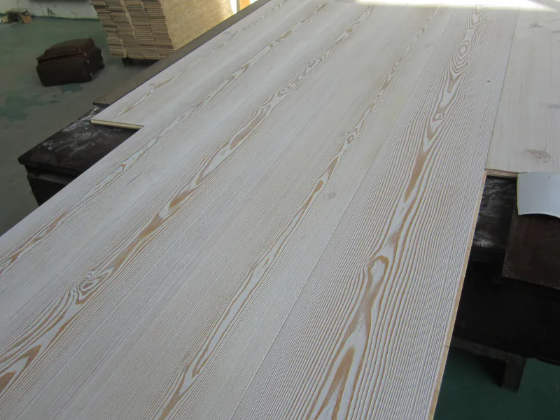 Natural & White Oil Larch Wood Flooring | Engineered Flooring with Unique Grain