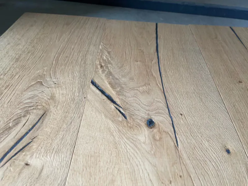 Unfinished Shrunk Face European Oak Flooring | Natural Grade Engineered Wood - Image 4