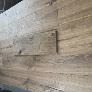 Handcrafted Natural Grade Invisible Lacquer Engineered Wood Flooring