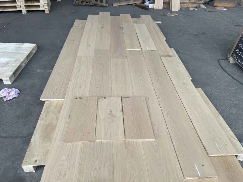 Natural Wide Plank European Oak Flooring | 10 Inch Engineered Oak
