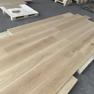 Light Natural European Oak Flooring | Wide Plank Oak Floors
