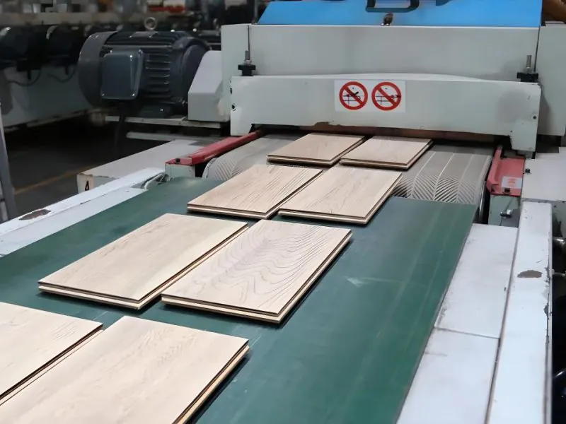engineered wood flooring manufacturing process in factory